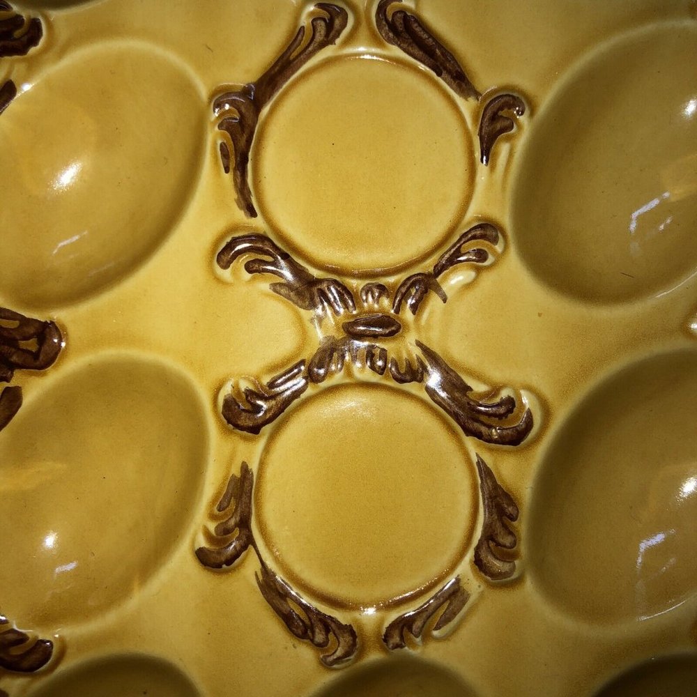 Vintage MCM Deviled Egg Serving Platter Harvest Gold JAPAN Ceramic Hang Plate - Picture 8 of 9